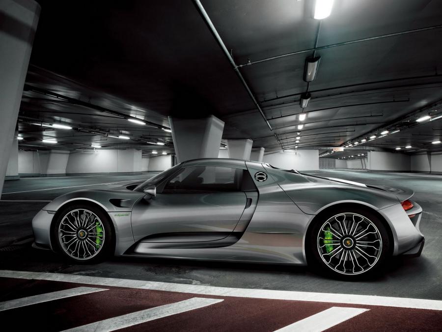  Porsche 918 Spyder 2014 года  (фото 41 из 111)